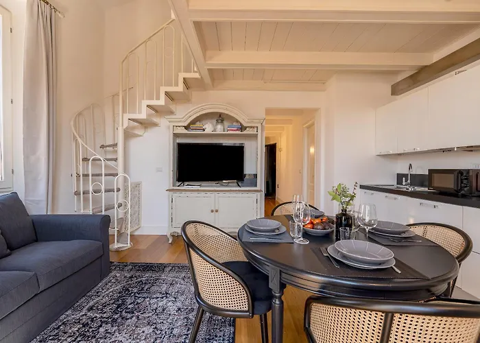 Apartment Genteel Scarlatti